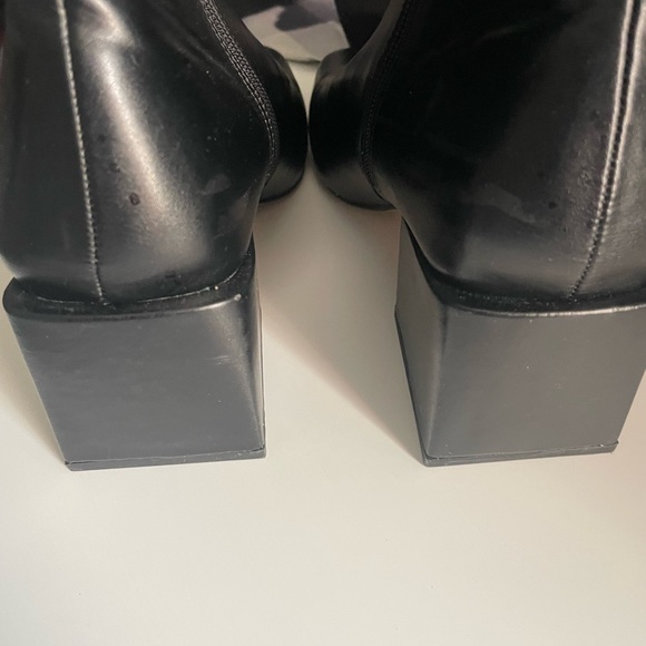 Booties - Picture 4 of 7